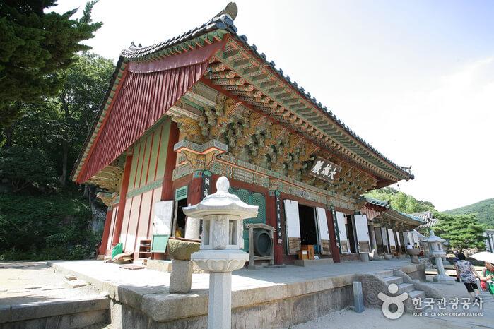 south korea temple