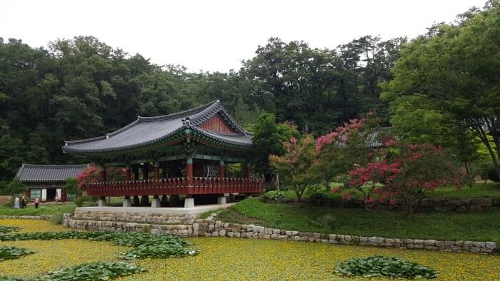 south korea temple