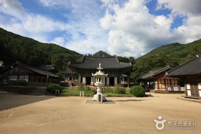 south korea temple