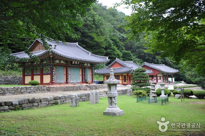 korean temple