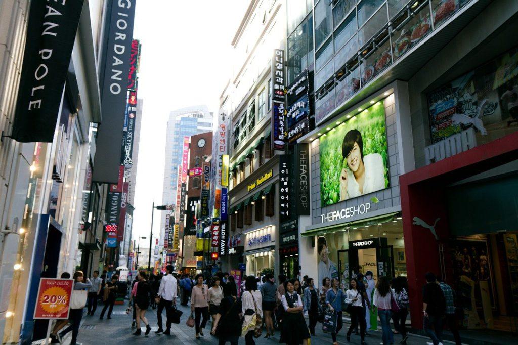 k-beauty seoul neighborhoods to stay