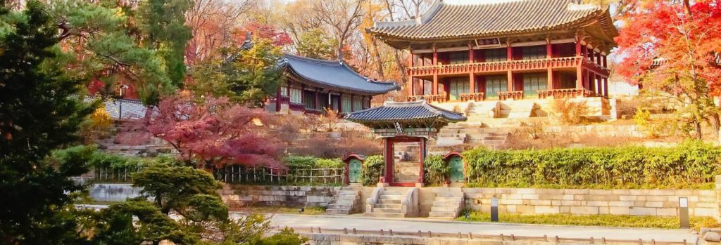 seoul palaces South Korea autumn