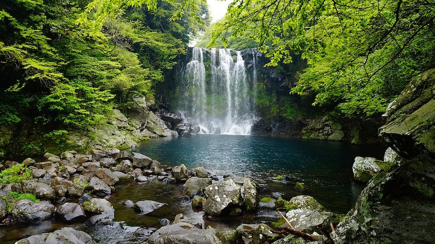 Cheonjeyeon Waterfall