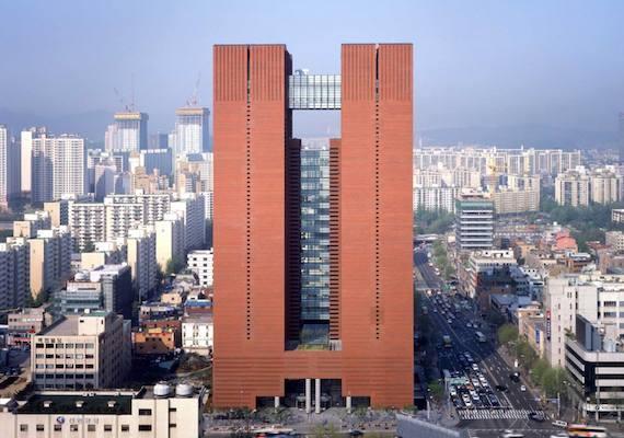 kobo tower in seoul