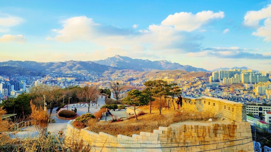 offbeat neighborhoods seoul naksan park views from top