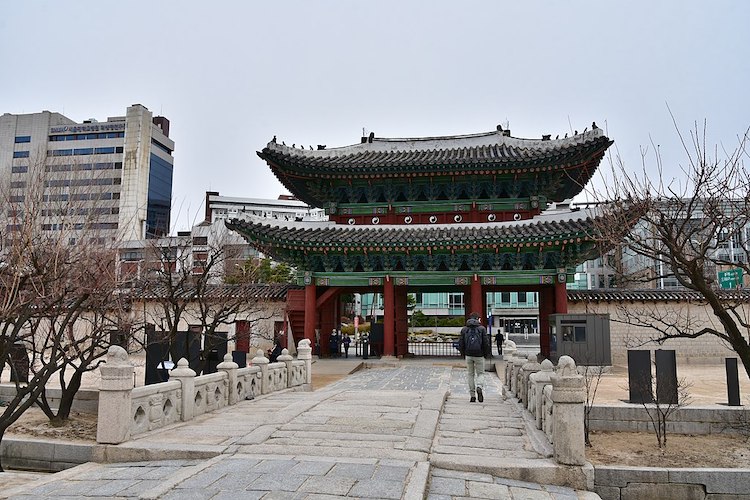 Changgyeonggung Palace Honghwamun Gate