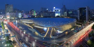 Seoul City Guide: Dongdaemun Design Plaza (DDP)
