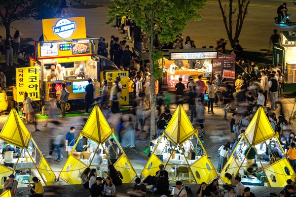 Hangang Moonlight Market 