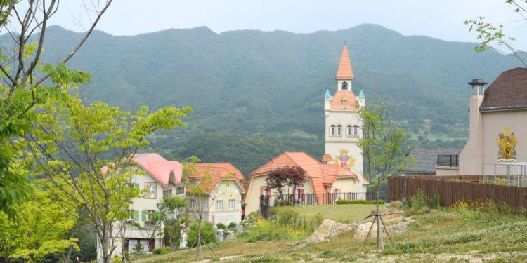 Visiting Edelweiss Swiss Theme Park