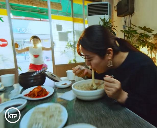 Enjoy noodle soup in Daejeon