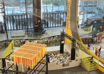 giant jet theme park