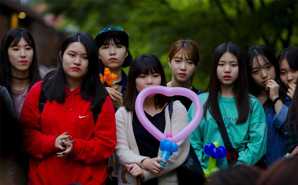 alleged racism problems on foreigners in South Korea