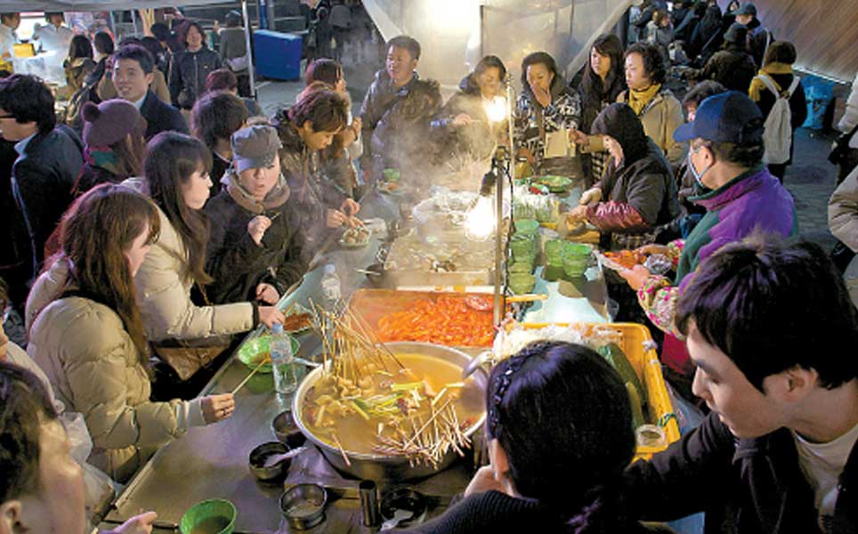 tteokbokki cultural significance taste what symbolize
