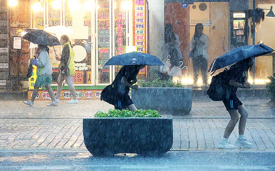 tips guide navigating heavy rain in south korea 2025