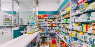 korean pharmacies k-beauty hotspot